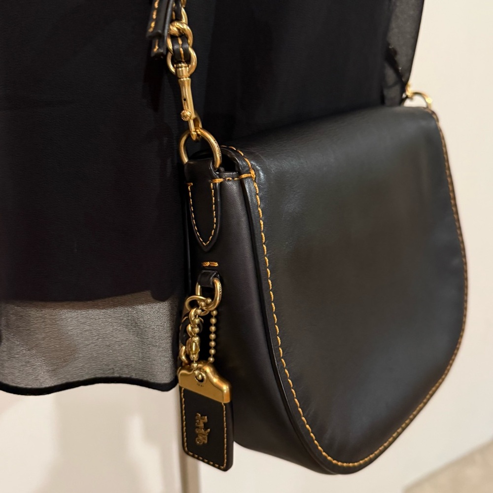 COACH 1941 Turnlock Saddle Crossbody Bag in Black Leather & Metal Braided Strap - Picture 13 of 14